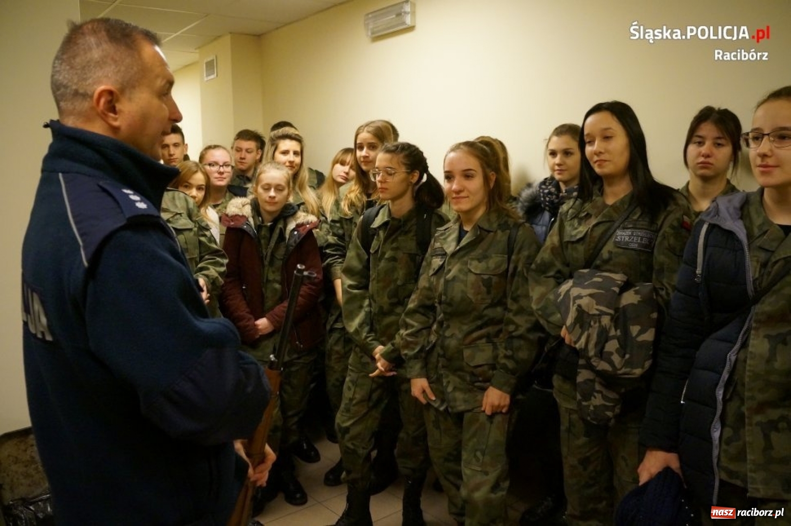 Zdjęcie w galerii na portalu naszraciborz.pl: Policja szuka narybku. Dzień otwarty w komendzie FOTO i WIDEO wiadomości z regionu