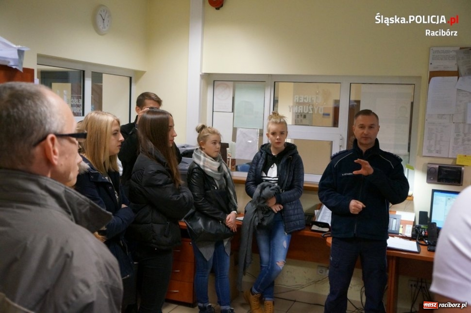 Zdjęcie w galerii na portalu naszraciborz.pl: Policja szuka narybku. Dzień otwarty w komendzie FOTO i WIDEO wiadomości z regionu