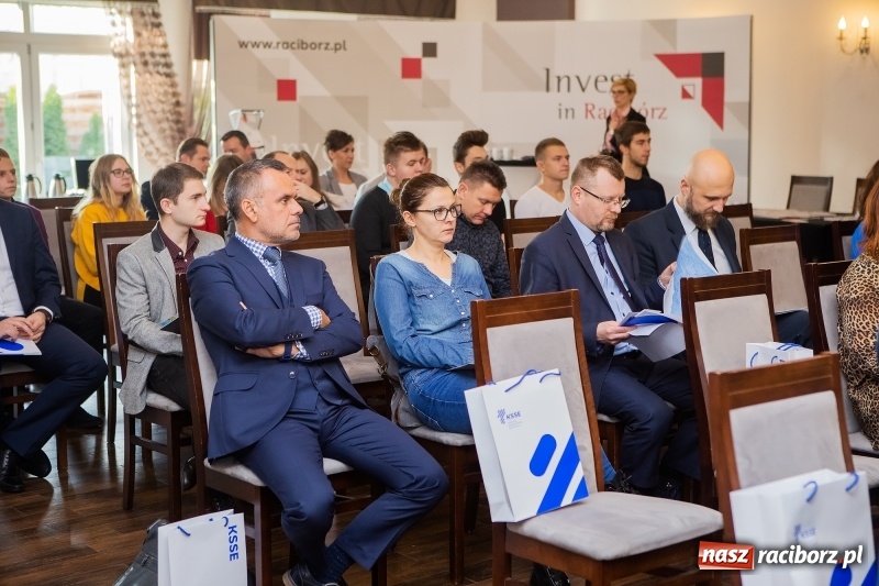 Zdjęcie w galerii na portalu naszraciborz.pl: O inwestowaniu w specjalnej strefie gospodarczej dyskutowano w hotelu Racibor  wiadomości z regionu