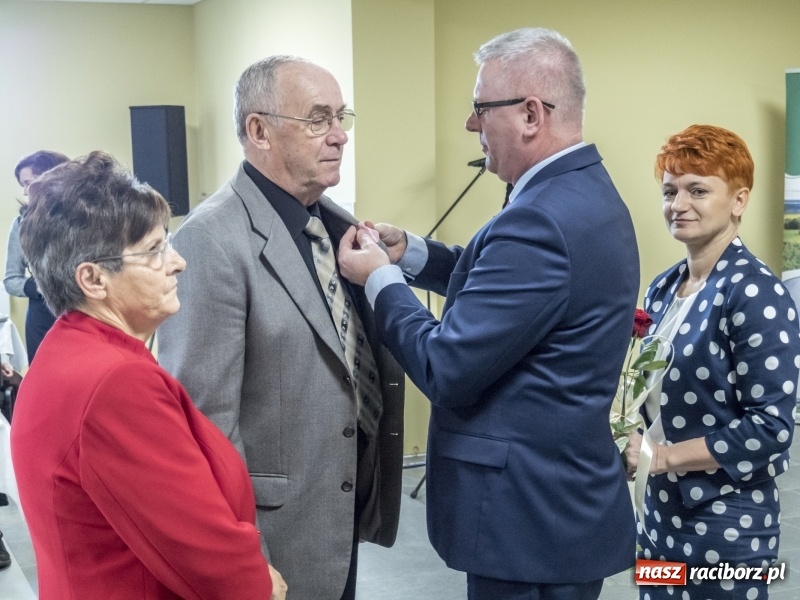 Zdjęcie w galerii na portalu naszraciborz.pl: Diamentowe, szmaragdowe i złote gody w Gminie Kornowac  wiadomości z regionu