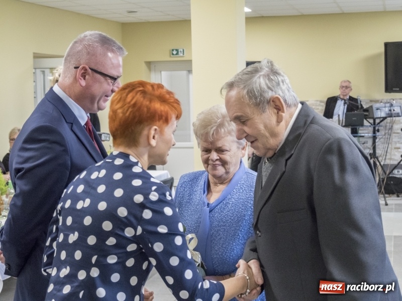 Zdjęcie w galerii na portalu naszraciborz.pl: Diamentowe, szmaragdowe i złote gody w Gminie Kornowac  wiadomości z regionu