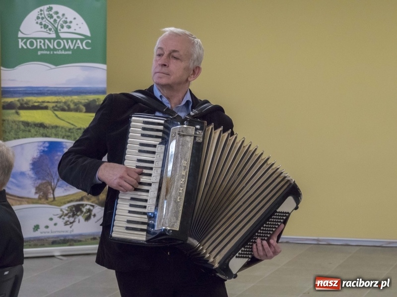Zdjęcie w galerii na portalu naszraciborz.pl: Diamentowe, szmaragdowe i złote gody w Gminie Kornowac  wiadomości z regionu