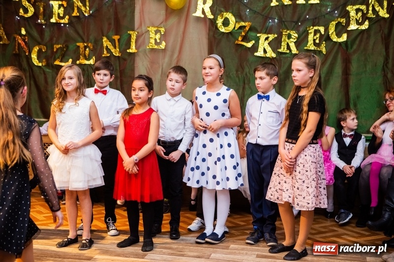 Zdjęcie w galerii na portalu naszraciborz.pl: Jesienne tańczenie na rozkręcenie w MDK wiadomości z regionu