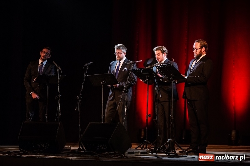 Zdjęcie w galerii na portalu naszraciborz.pl: Międzynarodowy Festiwal im. Grzegorza Gerwazego Gorczyckiego - Gentelmans wiadomości z regionu
