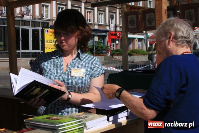 Zdjęcie w galerii na portalu naszraciborz.pl: Jarmark po siedmiu wiekach wrócił  wiadomości z regionu