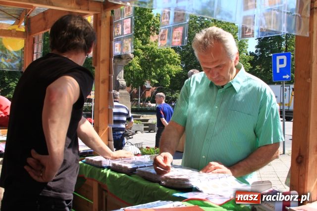 Zdjęcie w galerii na portalu naszraciborz.pl: Jarmark po siedmiu wiekach wrócił  wiadomości z regionu