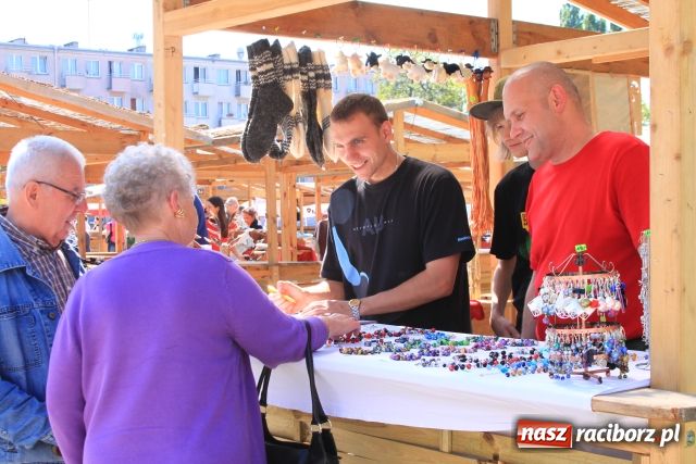 Zdjęcie w galerii na portalu naszraciborz.pl: Jarmark po siedmiu wiekach wrócił  wiadomości z regionu
