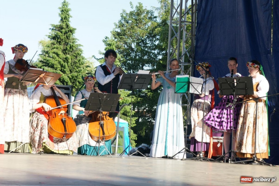 Zdjęcie w galerii na portalu naszraciborz.pl: Jarmark po siedmiu wiekach wrócił  wiadomości z regionu
