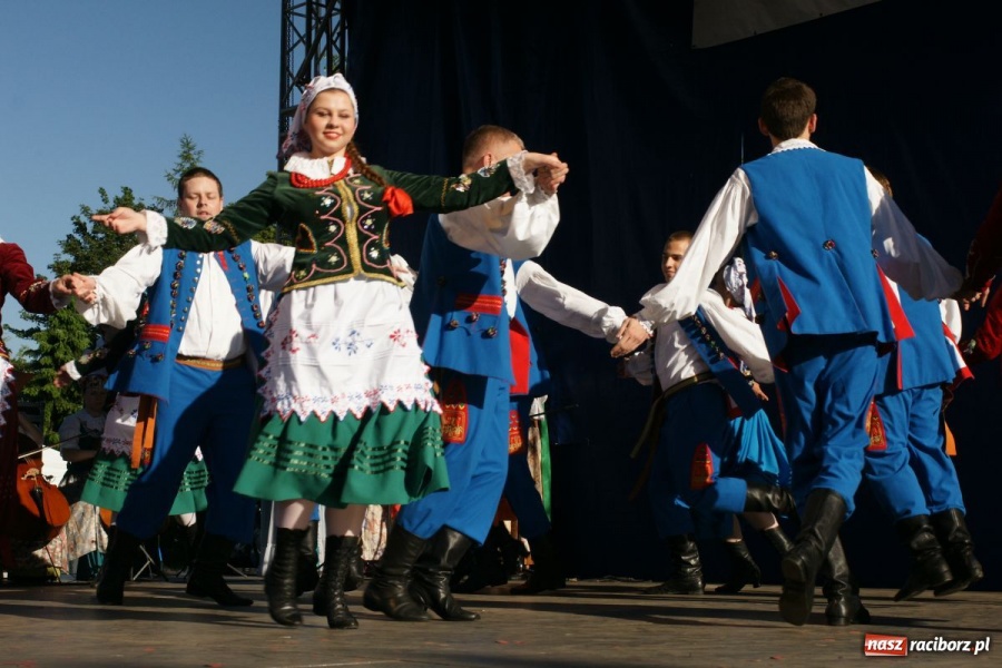 Zdjęcie w galerii na portalu naszraciborz.pl: Jarmark po siedmiu wiekach wrócił  wiadomości z regionu