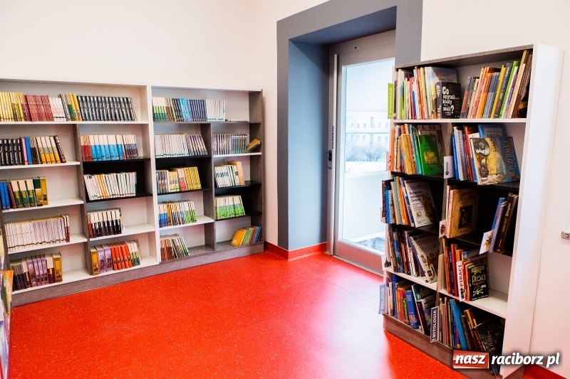 Zdjęcie w galerii na portalu naszraciborz.pl: Od piwnicy po strych. Zobacz, jak wygląda raciborska biblioteka po remoncie  wiadomości z regionu