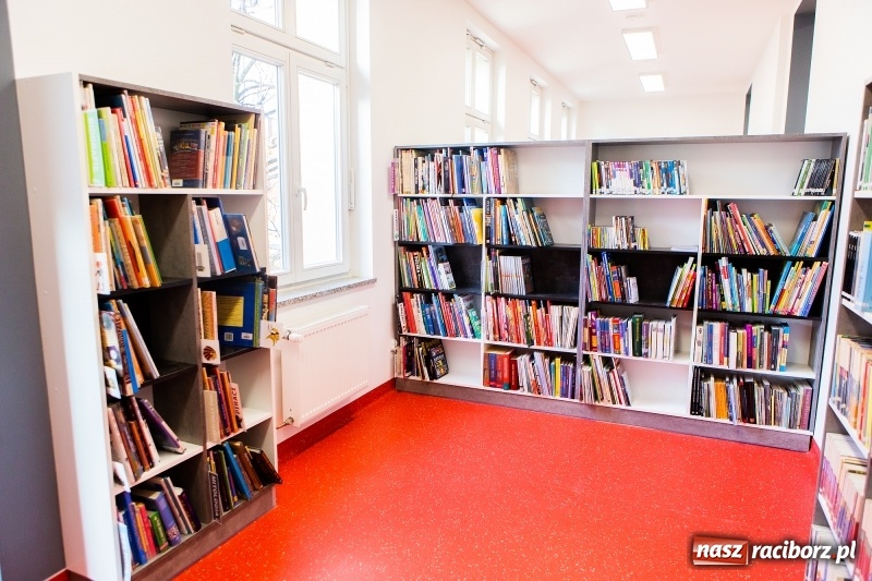 Zdjęcie w galerii na portalu naszraciborz.pl: Od piwnicy po strych. Zobacz, jak wygląda raciborska biblioteka po remoncie  wiadomości z regionu