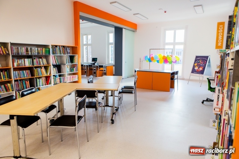 Zdjęcie w galerii na portalu naszraciborz.pl: Od piwnicy po strych. Zobacz, jak wygląda raciborska biblioteka po remoncie  wiadomości z regionu