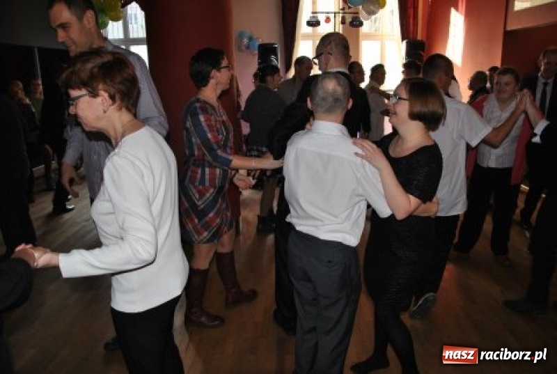 Zdjęcie w galerii na portalu naszraciborz.pl: Uczestnicy Warsztatów Terapii Zajęciowej świętowali Andrzejki wiadomości z regionu