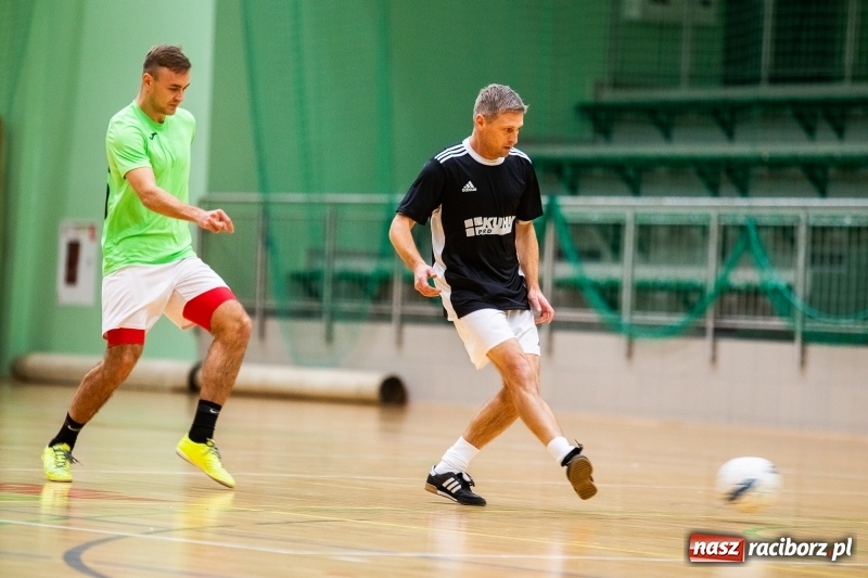 Zdjęcie w galerii na portalu naszraciborz.pl: Piątek z Halową Ligą Piłki Nożnej wiadomości z regionu