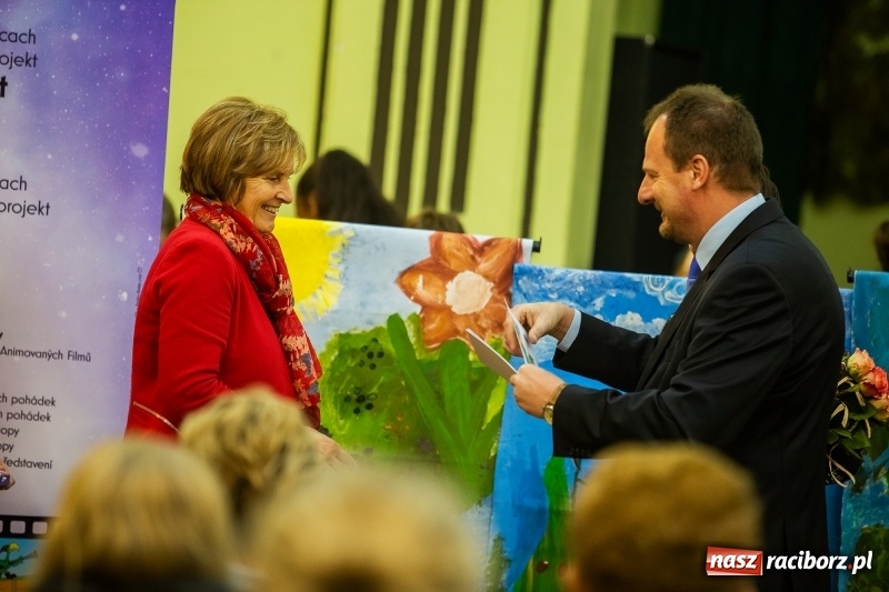 Zdjęcie w galerii na portalu naszraciborz.pl: Podsumowanie projektu Zapomniany świat starych bajek w DK Borucin wiadomości z regionu