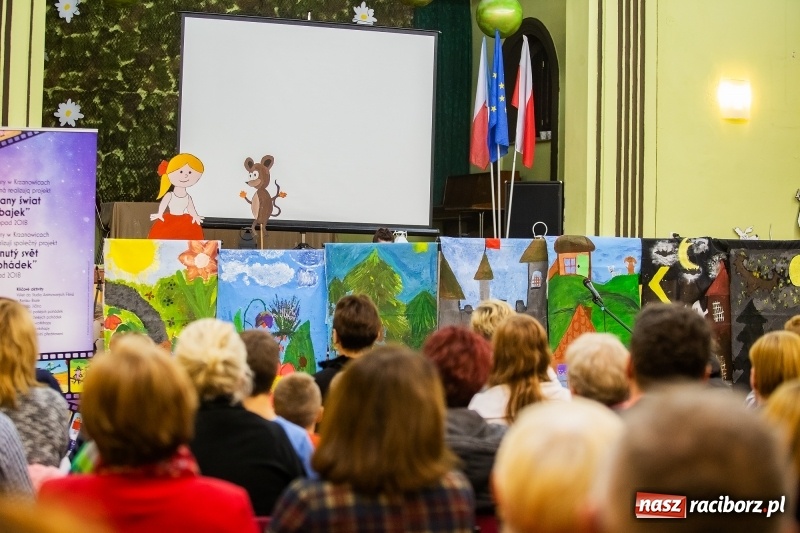 Zdjęcie w galerii na portalu naszraciborz.pl: Podsumowanie projektu Zapomniany świat starych bajek w DK Borucin wiadomości z regionu