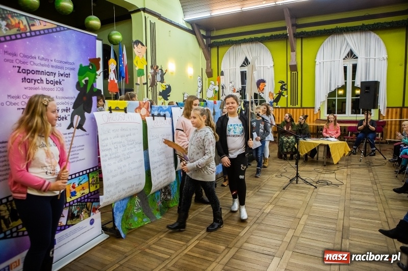 Zdjęcie w galerii na portalu naszraciborz.pl: Podsumowanie projektu Zapomniany świat starych bajek w DK Borucin wiadomości z regionu