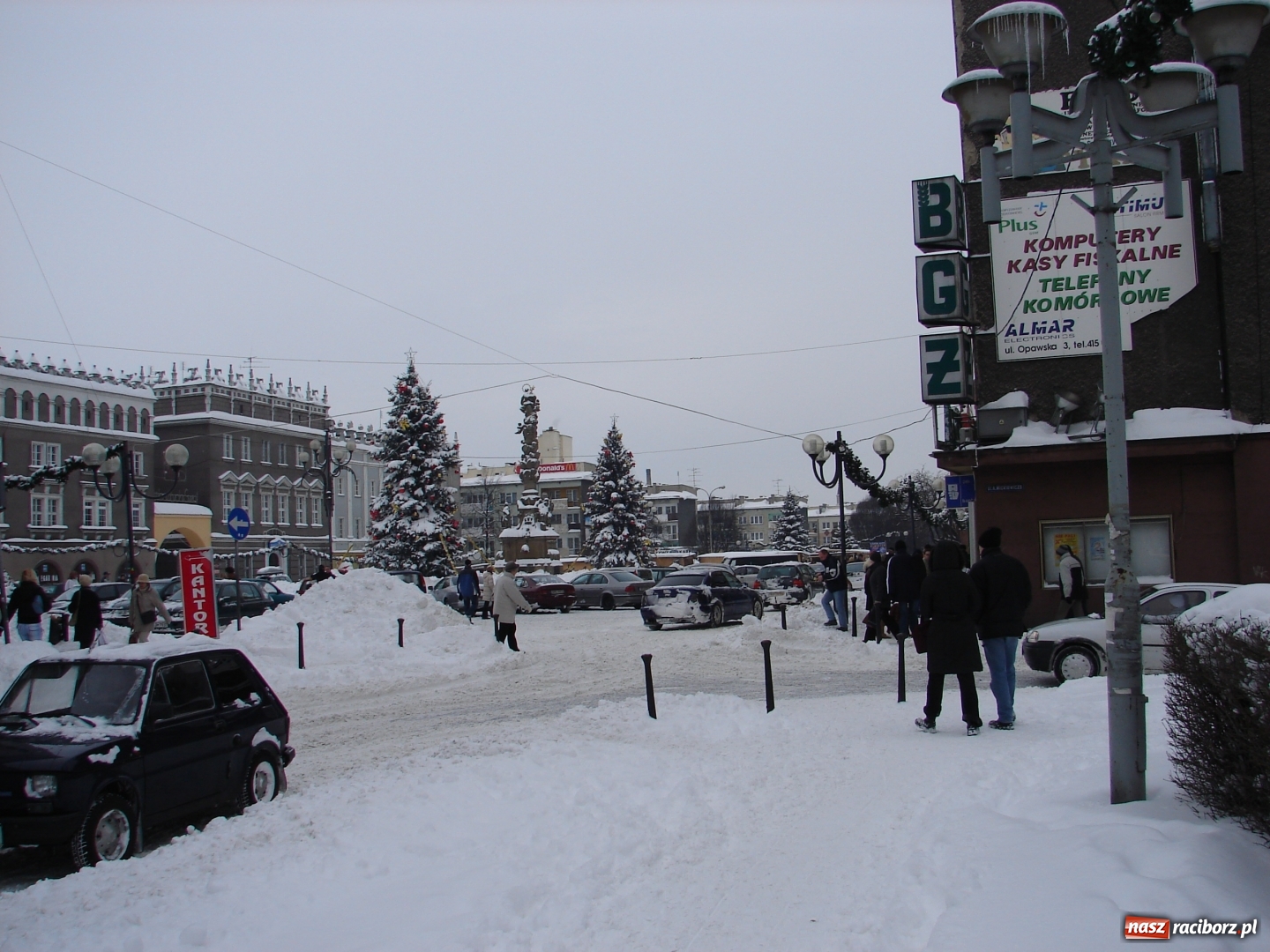 Zdjęcie w galerii na portalu naszraciborz.pl: Od dziś mamy meteorologiczną zimę. Temperatura sięgnęła -10 st. C wiadomości z regionu