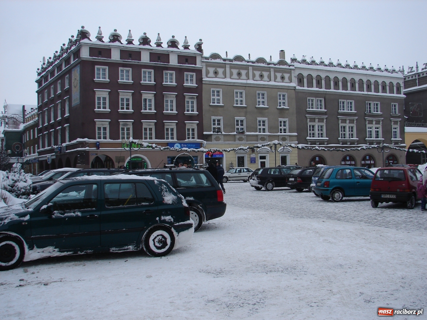 Zdjęcie w galerii na portalu naszraciborz.pl: Od dziś mamy meteorologiczną zimę. Temperatura sięgnęła -10 st. C wiadomości z regionu