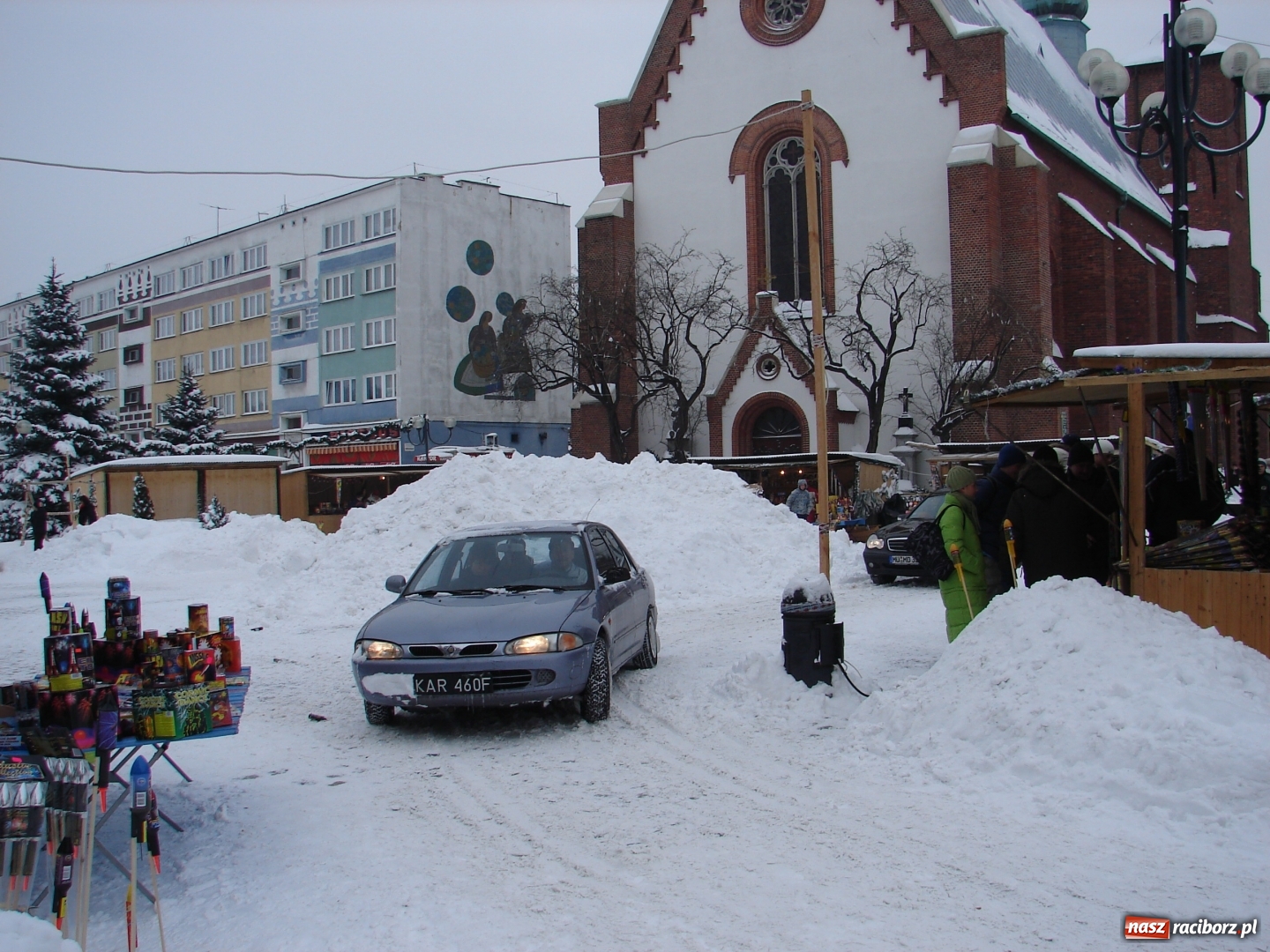 Zdjęcie w galerii na portalu naszraciborz.pl: Od dziś mamy meteorologiczną zimę. Temperatura sięgnęła -10 st. C wiadomości z regionu