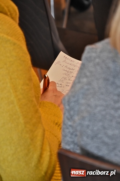 Zdjęcie w galerii na portalu naszraciborz.pl: Bezpieczeństwo w działaniu. Konferencja w I LO  wiadomości z regionu