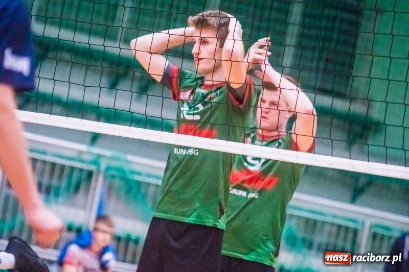 Zdjęcie w galerii na portalu naszraciborz.pl: Siatkarze Rafako pokonali MCKiS Jaworzno za trzy punkty wiadomości z regionu