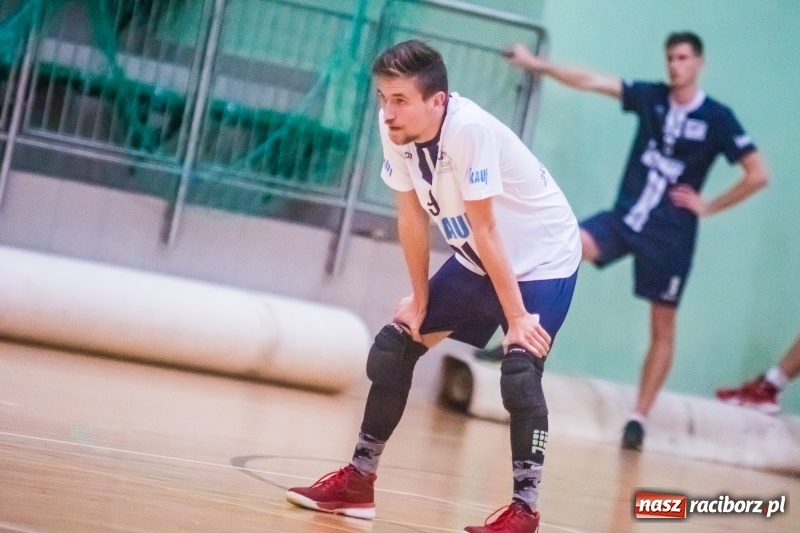 Zdjęcie w galerii na portalu naszraciborz.pl: Siatkarze Rafako pokonali MCKiS Jaworzno za trzy punkty wiadomości z regionu