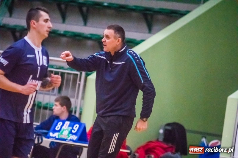 Zdjęcie w galerii na portalu naszraciborz.pl: Siatkarze Rafako pokonali MCKiS Jaworzno za trzy punkty wiadomości z regionu
