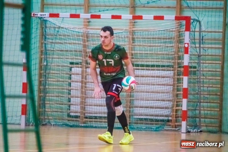 Zdjęcie w galerii na portalu naszraciborz.pl: Siatkarze Rafako pokonali MCKiS Jaworzno za trzy punkty wiadomości z regionu