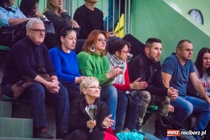 Zdjęcie w galerii na portalu naszraciborz.pl: Siatkarze Rafako pokonali MCKiS Jaworzno za trzy punkty wiadomości z regionu