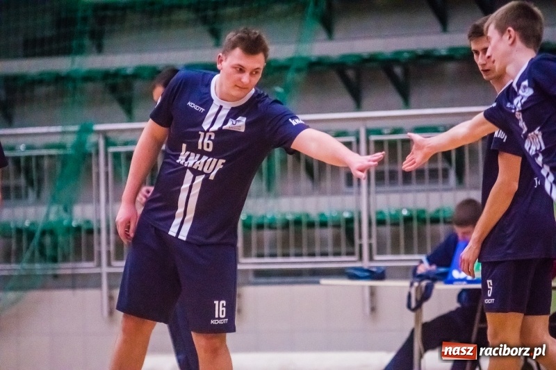Zdjęcie w galerii na portalu naszraciborz.pl: Siatkarze Rafako pokonali MCKiS Jaworzno za trzy punkty wiadomości z regionu