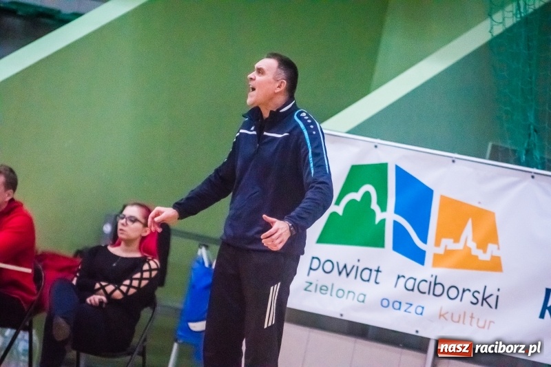 Zdjęcie w galerii na portalu naszraciborz.pl: Siatkarze Rafako pokonali MCKiS Jaworzno za trzy punkty wiadomości z regionu