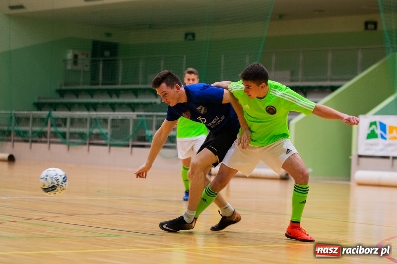 Zdjęcie w galerii na portalu naszraciborz.pl: HLPN. Grała I i II liga. Zwycięstwa ŁU-BU-DU i Instal-Tech wiadomości z regionu