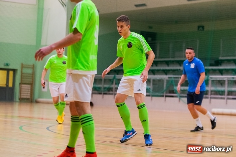 Zdjęcie w galerii na portalu naszraciborz.pl: HLPN. Grała I i II liga. Zwycięstwa ŁU-BU-DU i Instal-Tech wiadomości z regionu