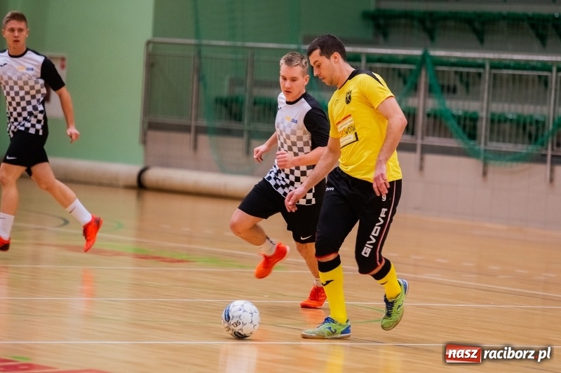 Zdjęcie w galerii na portalu naszraciborz.pl: HLPN. Grała I i II liga. Zwycięstwa ŁU-BU-DU i Instal-Tech wiadomości z regionu