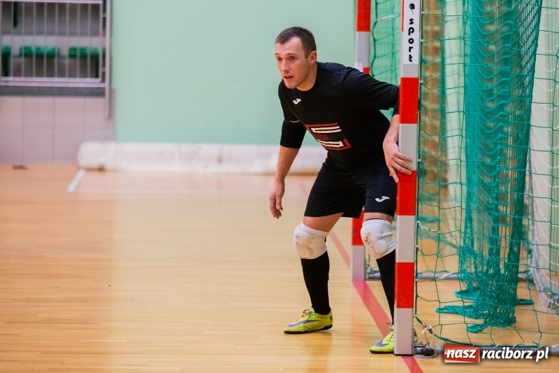 Zdjęcie w galerii na portalu naszraciborz.pl: HLPN. Grała I i II liga. Zwycięstwa ŁU-BU-DU i Instal-Tech wiadomości z regionu