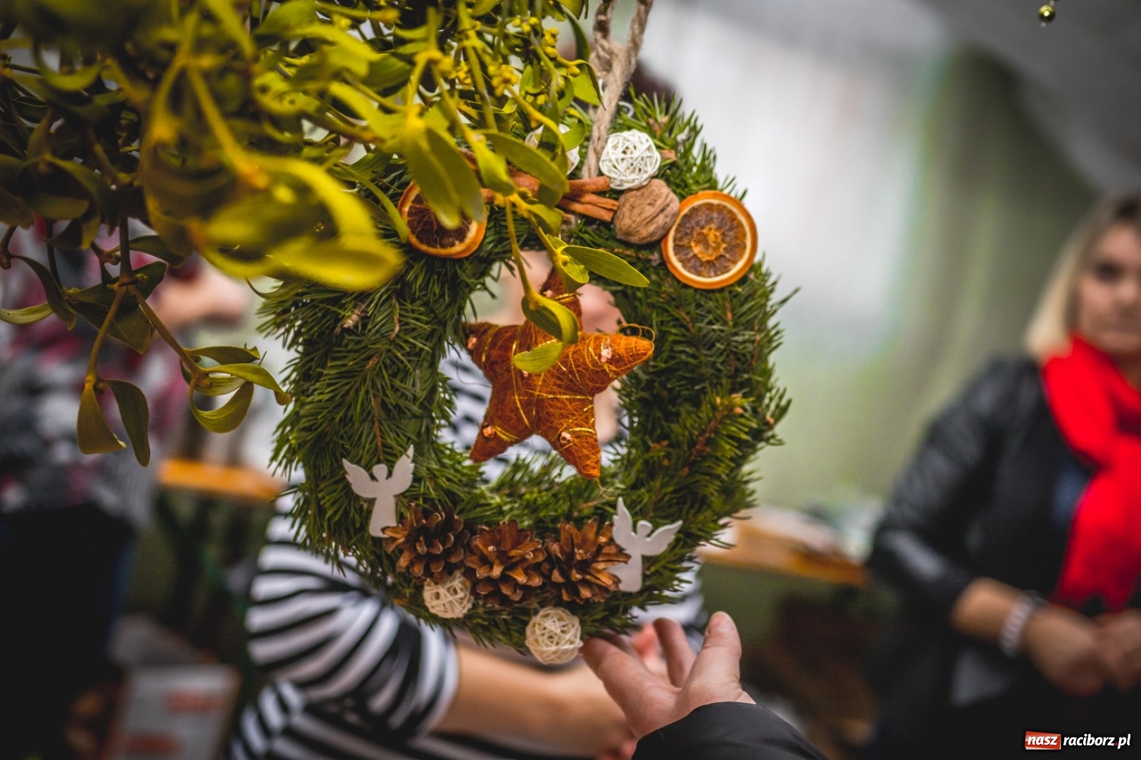 Zdjęcie w galerii na portalu naszraciborz.pl: Bożonarodzeniowy kiermasz w Pietrowicach Wielkich FOTO i WIDEO  wiadomości z regionu