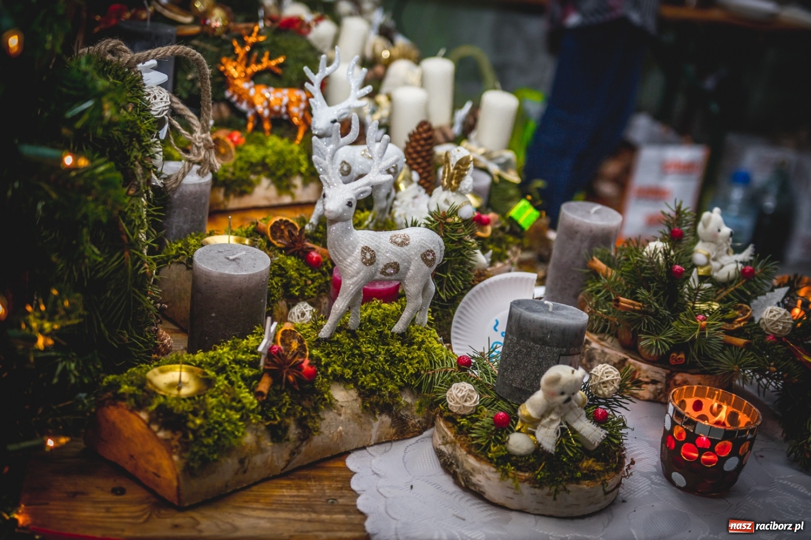 Zdjęcie w galerii na portalu naszraciborz.pl: Bożonarodzeniowy kiermasz w Pietrowicach Wielkich FOTO i WIDEO  wiadomości z regionu