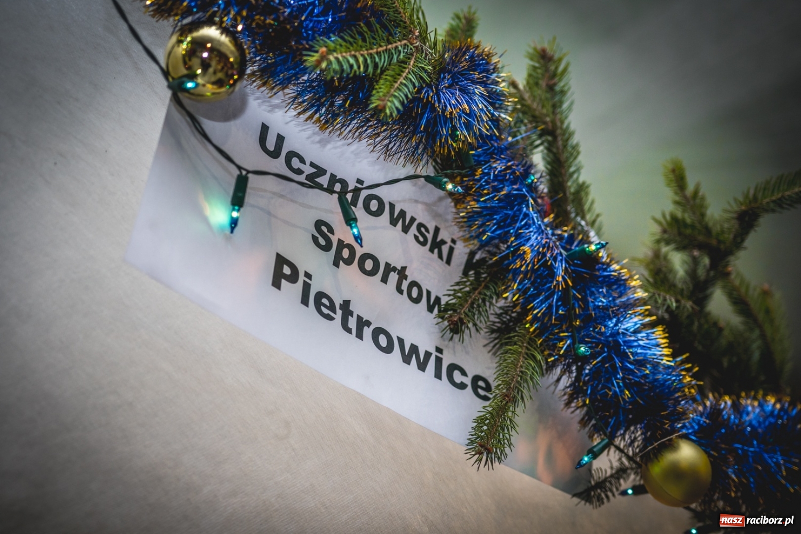 Zdjęcie w galerii na portalu naszraciborz.pl: Bożonarodzeniowy kiermasz w Pietrowicach Wielkich FOTO i WIDEO  wiadomości z regionu