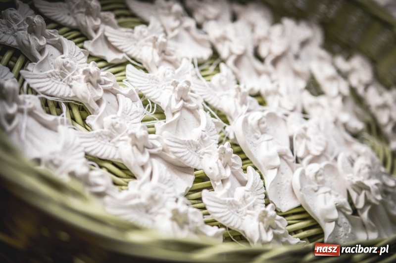 Zdjęcie w galerii na portalu naszraciborz.pl: Bożonarodzeniowy kiermasz w Pietrowicach Wielkich FOTO i WIDEO  wiadomości z regionu