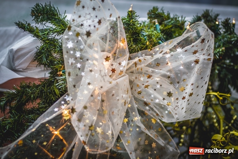 Zdjęcie w galerii na portalu naszraciborz.pl: Bożonarodzeniowy kiermasz w Pietrowicach Wielkich FOTO i WIDEO  wiadomości z regionu