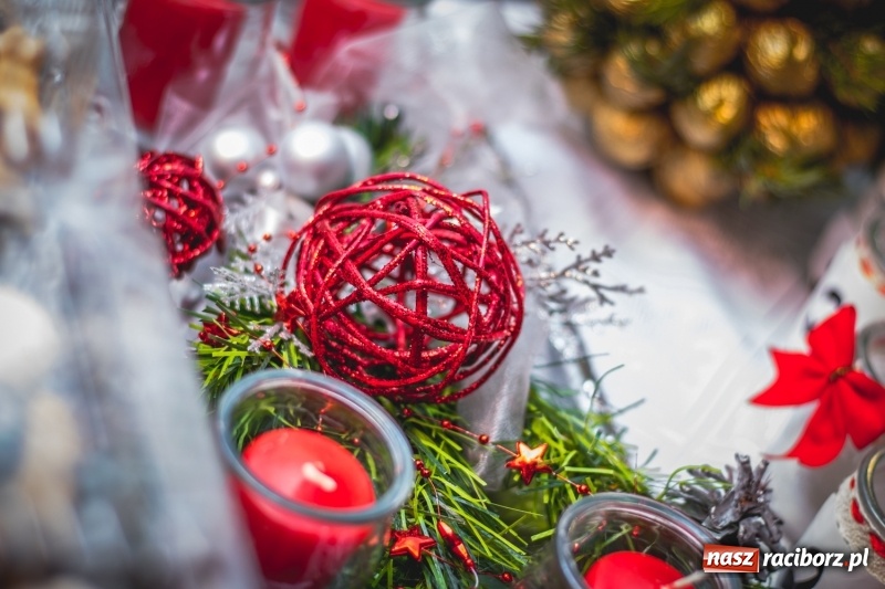 Zdjęcie w galerii na portalu naszraciborz.pl: Bożonarodzeniowy kiermasz w Pietrowicach Wielkich FOTO i WIDEO  wiadomości z regionu