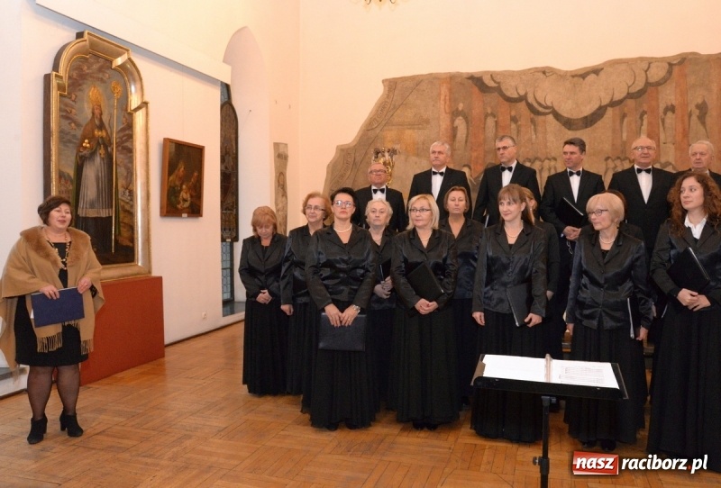 Zdjęcie w galerii na portalu naszraciborz.pl: Na sakralną nutę w raciborskim Muzeum  wiadomości z regionu