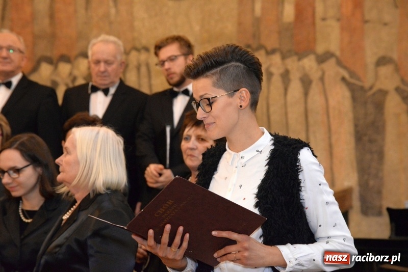 Zdjęcie w galerii na portalu naszraciborz.pl: Na sakralną nutę w raciborskim Muzeum  wiadomości z regionu