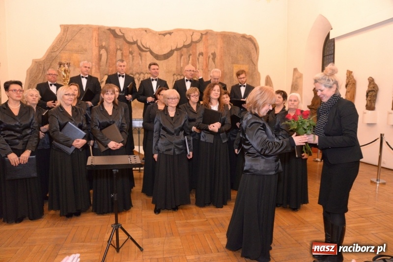 Zdjęcie w galerii na portalu naszraciborz.pl: Na sakralną nutę w raciborskim Muzeum  wiadomości z regionu