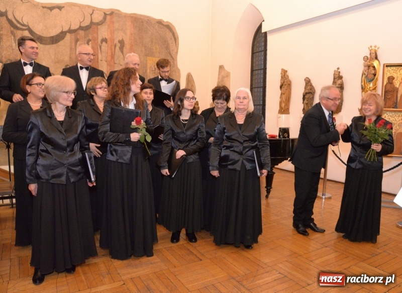 Zdjęcie w galerii na portalu naszraciborz.pl: Na sakralną nutę w raciborskim Muzeum  wiadomości z regionu