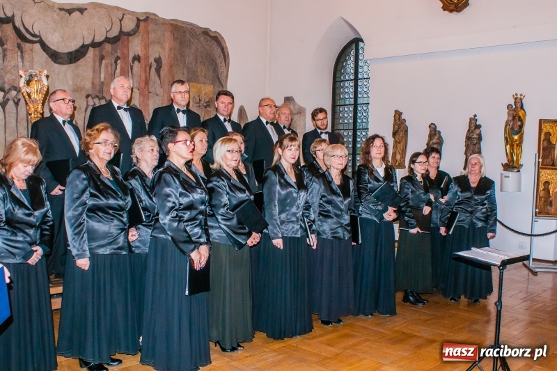 Zdjęcie w galerii na portalu naszraciborz.pl: Na sakralną nutę w raciborskim Muzeum  wiadomości z regionu