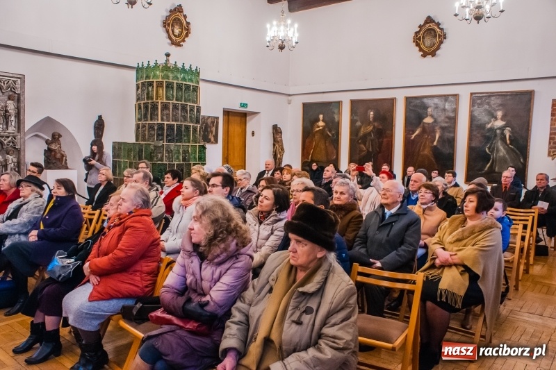 Zdjęcie w galerii na portalu naszraciborz.pl: Na sakralną nutę w raciborskim Muzeum  wiadomości z regionu