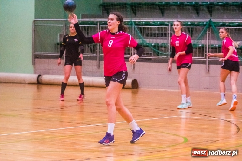 Zdjęcie w galerii na portalu naszraciborz.pl: Piłka ręczna. Cracovia za silna dla Pietrowic wiadomości z regionu