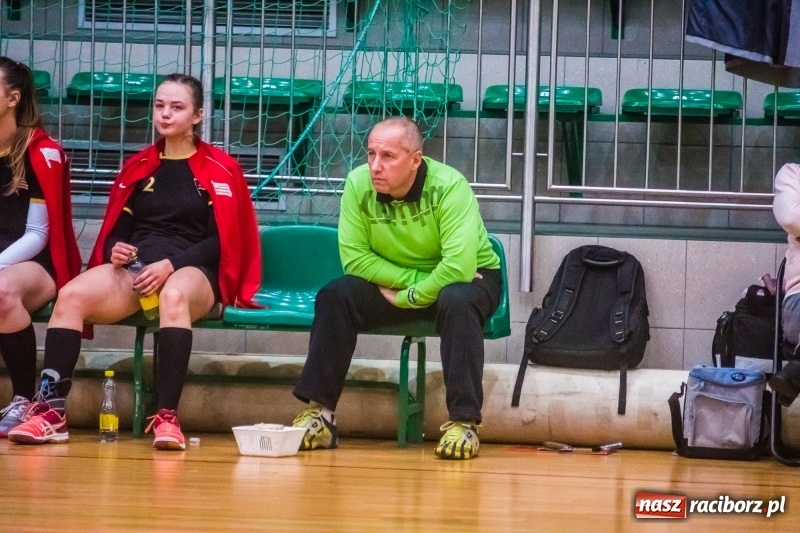 Zdjęcie w galerii na portalu naszraciborz.pl: Piłka ręczna. Cracovia za silna dla Pietrowic wiadomości z regionu